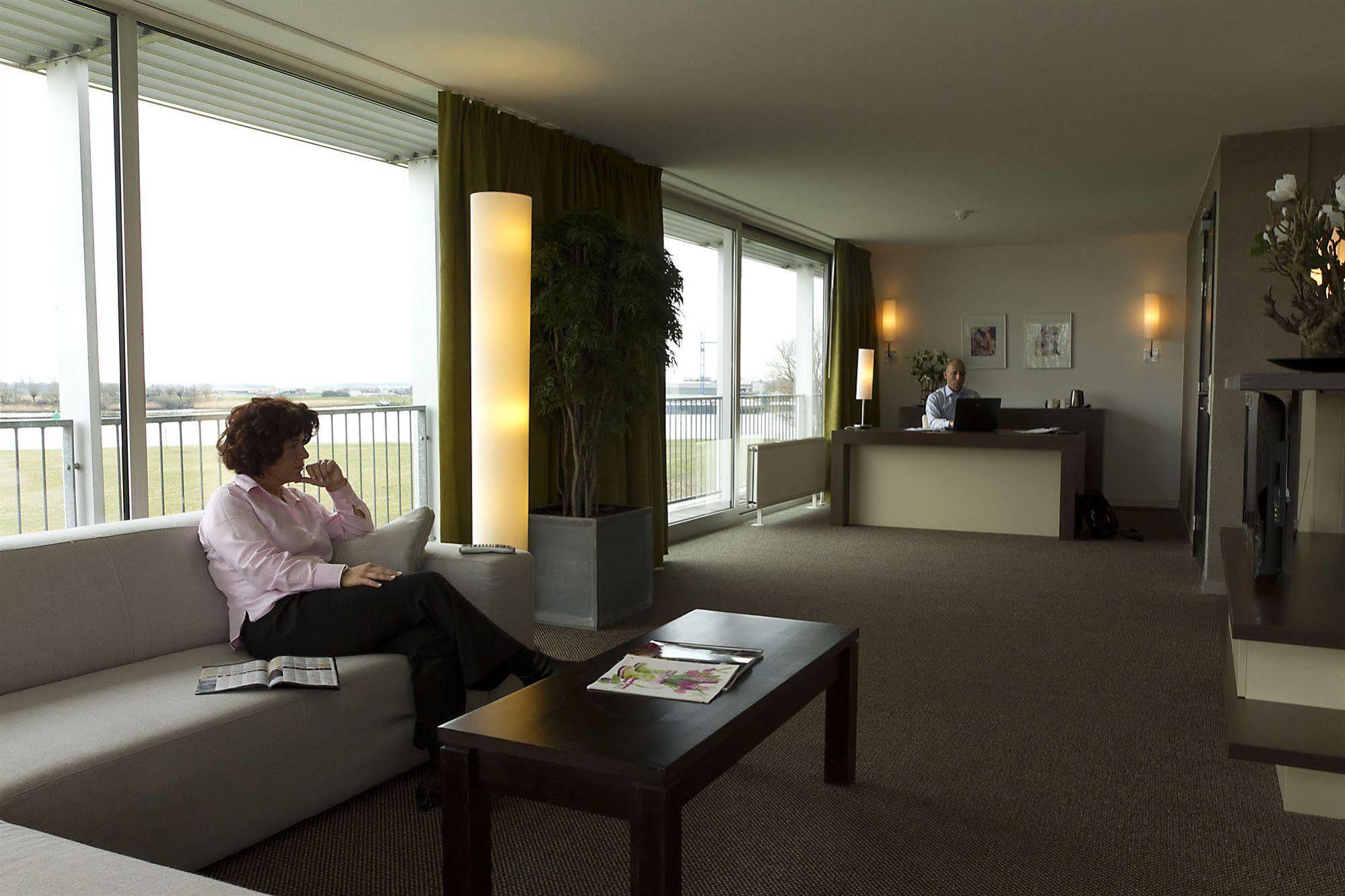 Van Der Valk Hotel Ara Zwijndrecht Dış mekan fotoğraf