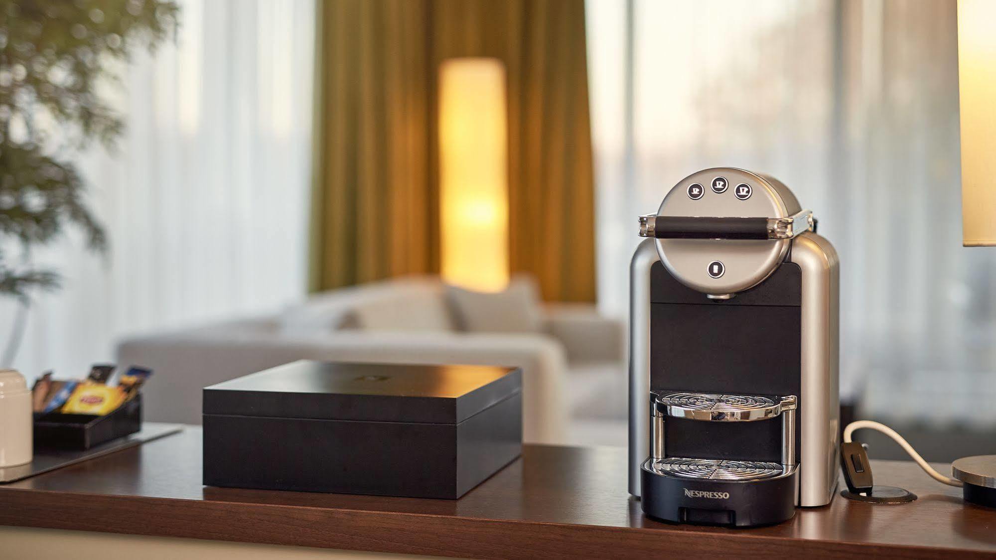 Van Der Valk Hotel Ara Zwijndrecht Dış mekan fotoğraf